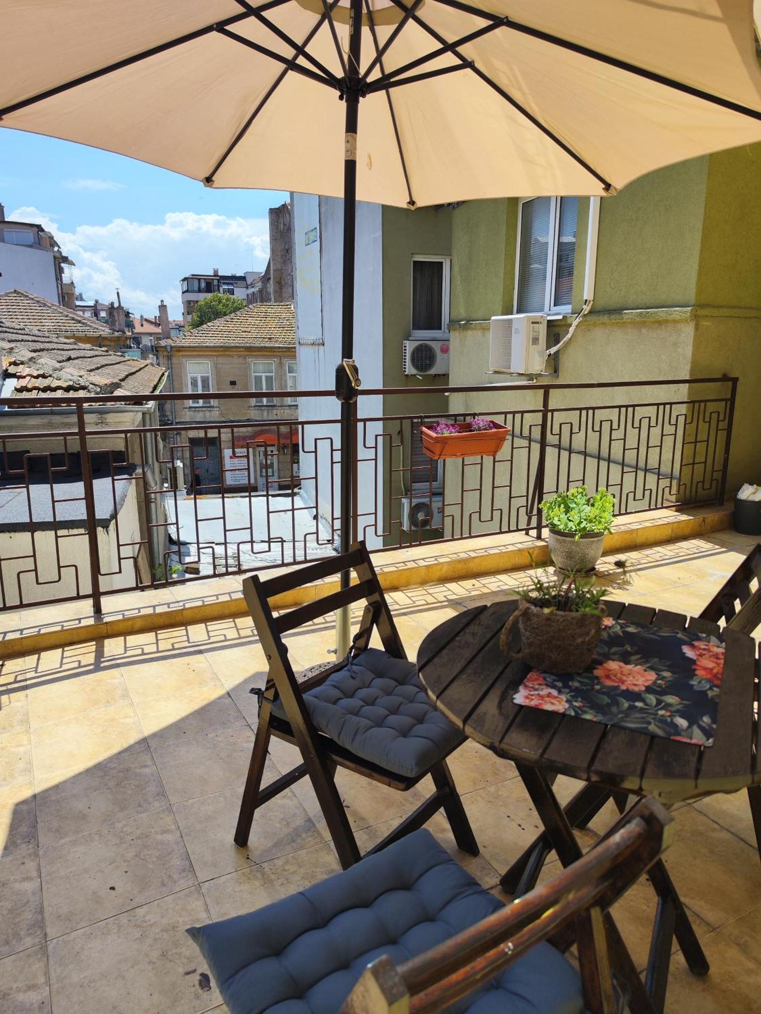 Art Apartment Kiril And Metodi Square Burgas Quarto foto